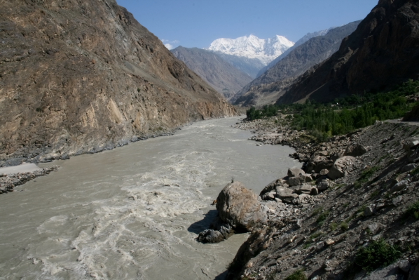 rakaposhi view over the indus river.JPG